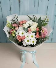 Букет цветов из:  Розы, Лизиантусы и Хризантемы в Гололобово