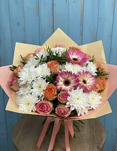 Букет цветов из:  Розы, Герберы и Хризантемы в Гололобово