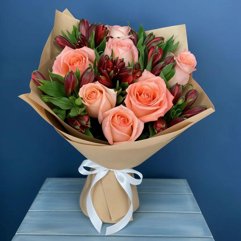 Букет цветов из: Розы и Альстромерии в Гололобово