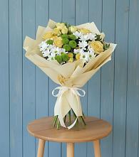 Букет цветов из:  Хризантемы и Розы в Гололобово